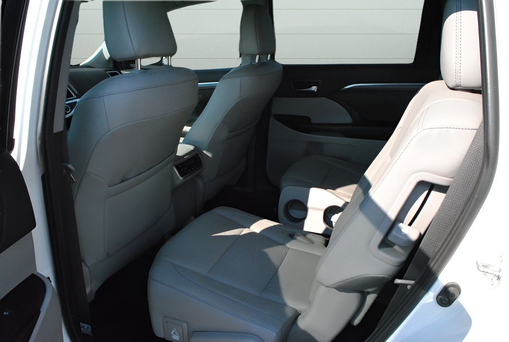 2019 Toyota Highlander Limited Platinum