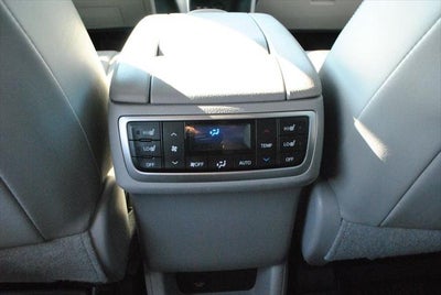 2019 Toyota Highlander Limited Platinum