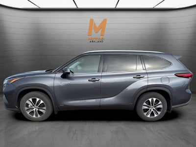 2021 Toyota Highlander Hybrid XLE