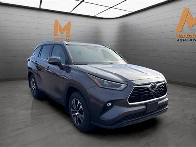 2021 Toyota Highlander Hybrid XLE