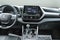 2021 Toyota HIGHLANDER XLE AWD 8 Passenger