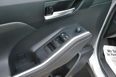 2021 Toyota HIGHLANDER XLE AWD 8 Passenger