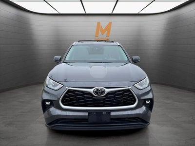 2022 Toyota Highlander XLE AWD