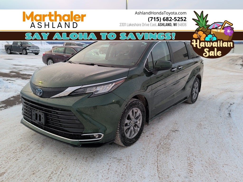 2023 Toyota SIENNA XLE XLE 7 Passenger Plus Package FWD