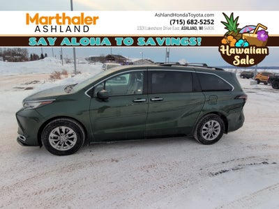 2023 Toyota SIENNA XLE XLE 7 Passenger Plus Package FWD