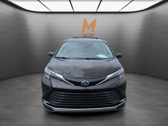 2024 Toyota SIENNA XLE AWD XLE 7 Passenger