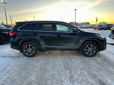 2018 Toyota HIGHLANDER XLE 7 Passenger AWD