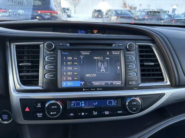 2018 Toyota HIGHLANDER XLE 7 Passenger AWD