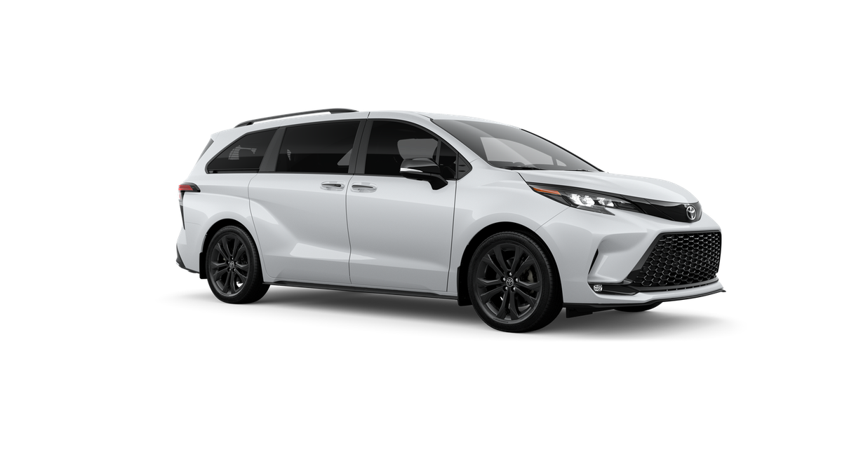 2026 Toyota Sienna XSE 7 Passenger