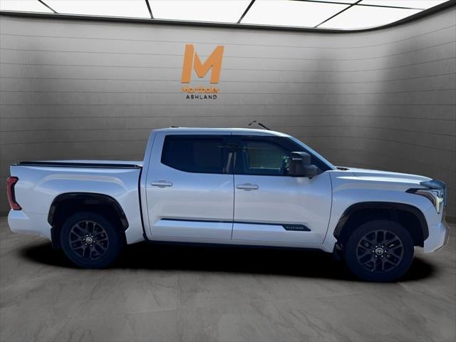2022 Toyota TUNDRA 4X4 Platinum CrewMax 4x4
