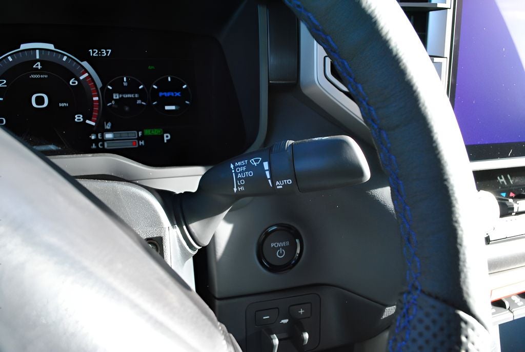 2026 Toyota Tundra i-FORCE MAX Platinum