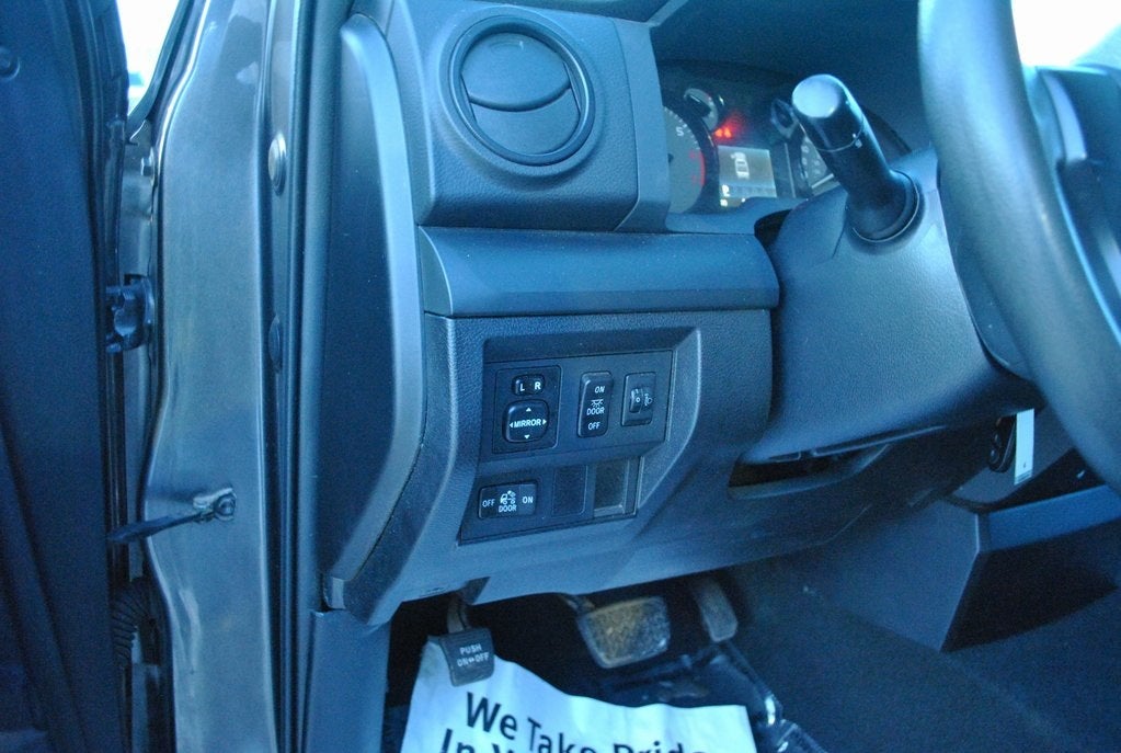 2014 Toyota TUNDRA 4X4 SR Double Cab 4WD