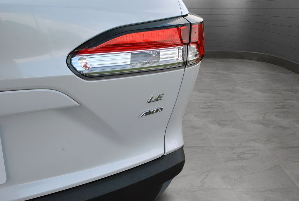 2023 Toyota Corolla Cross LE AWD