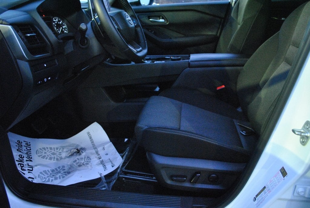 2025 Nissan Rogue SV AWD