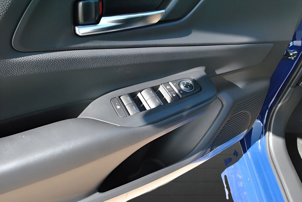 2027 Toyota Prius Plug-in Hybrid XSE