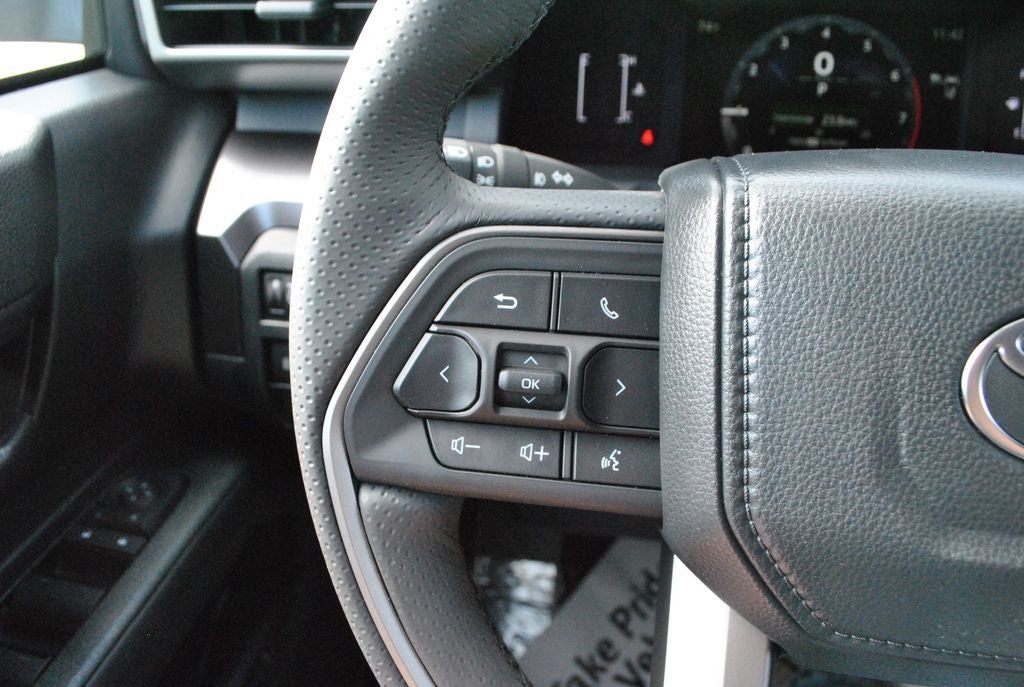 2026 Toyota 4Runner SR5 4WD
