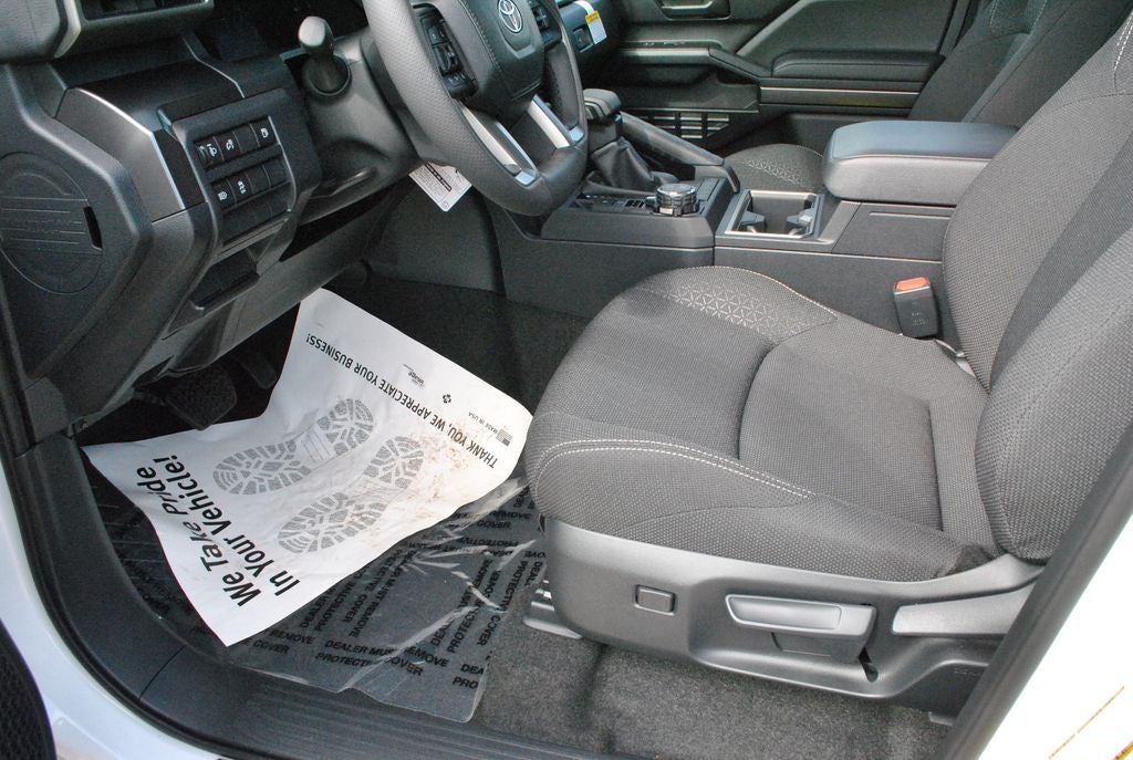 2026 Toyota 4Runner SR5 4WD