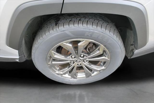2023 Toyota RAV4 Hybrid XLE Premium AWD