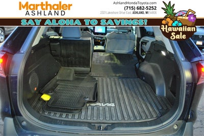 2023 Toyota RAV4 HYBRID XLE Premium AWD